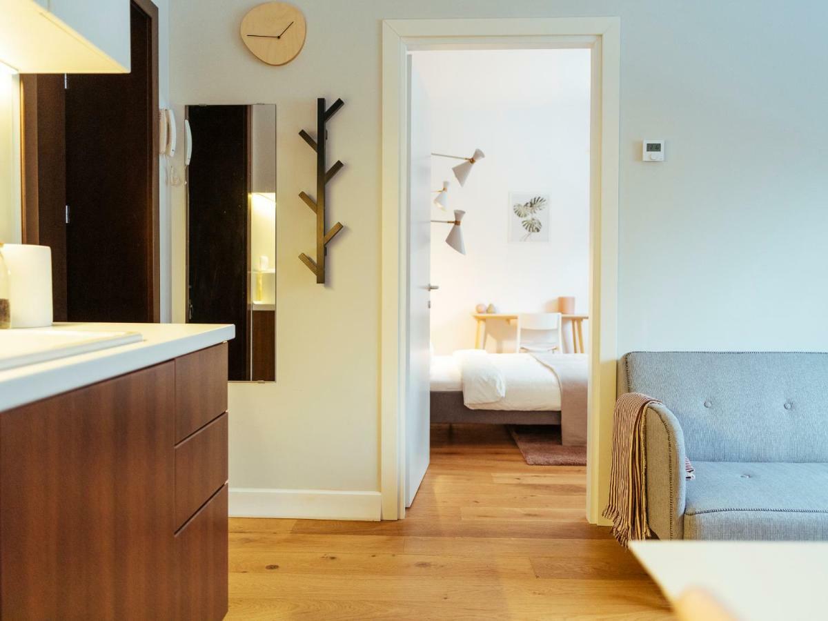 Boutique Luxury Flats - La Maison Du Petit Paris بوخارست المظهر الخارجي الصورة
