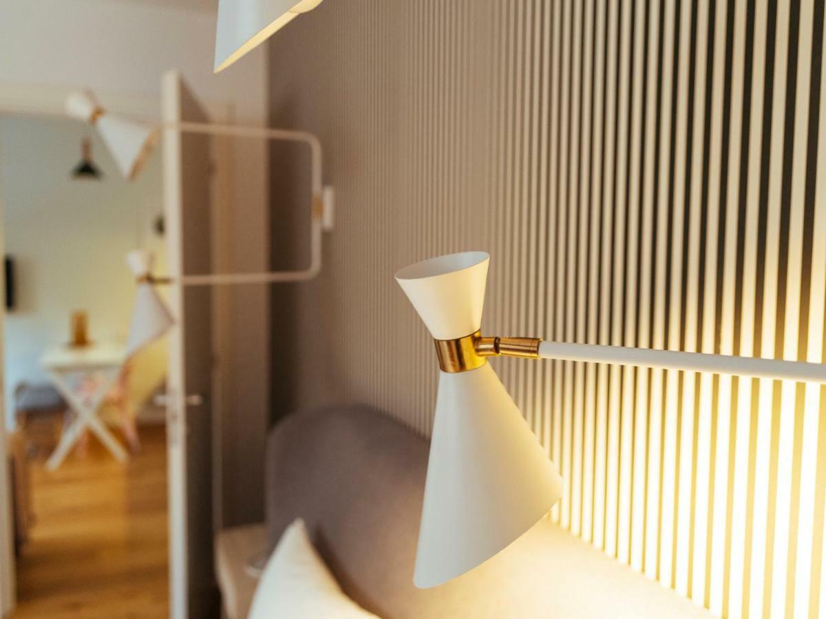 Boutique Luxury Flats - La Maison Du Petit Paris بوخارست المظهر الخارجي الصورة
