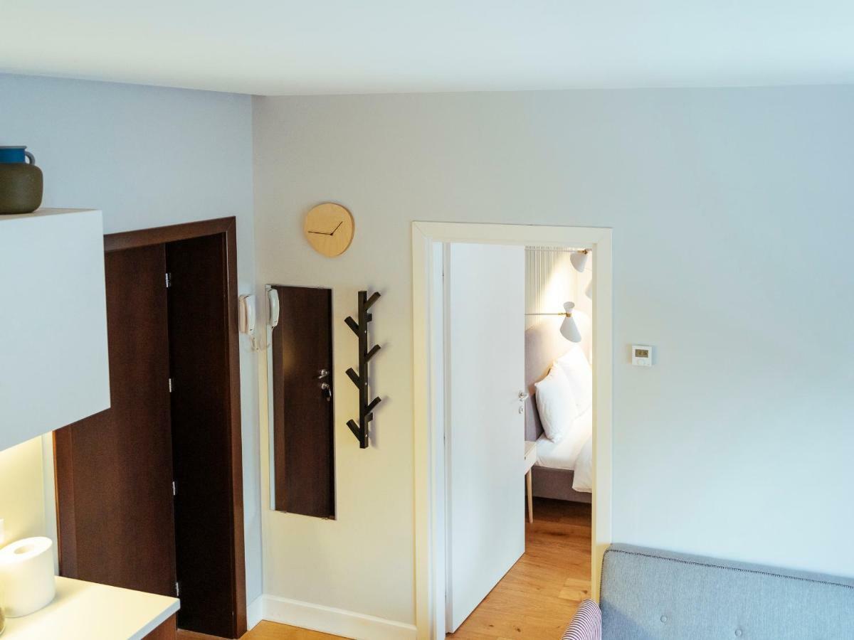 Boutique Luxury Flats - La Maison Du Petit Paris بوخارست المظهر الخارجي الصورة