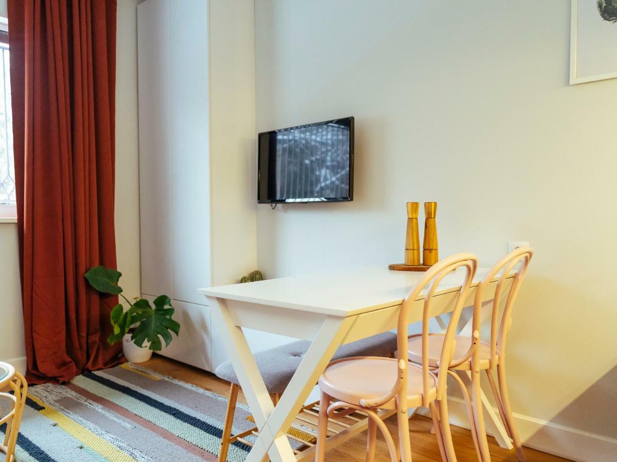 Boutique Luxury Flats - La Maison Du Petit Paris بوخارست المظهر الخارجي الصورة