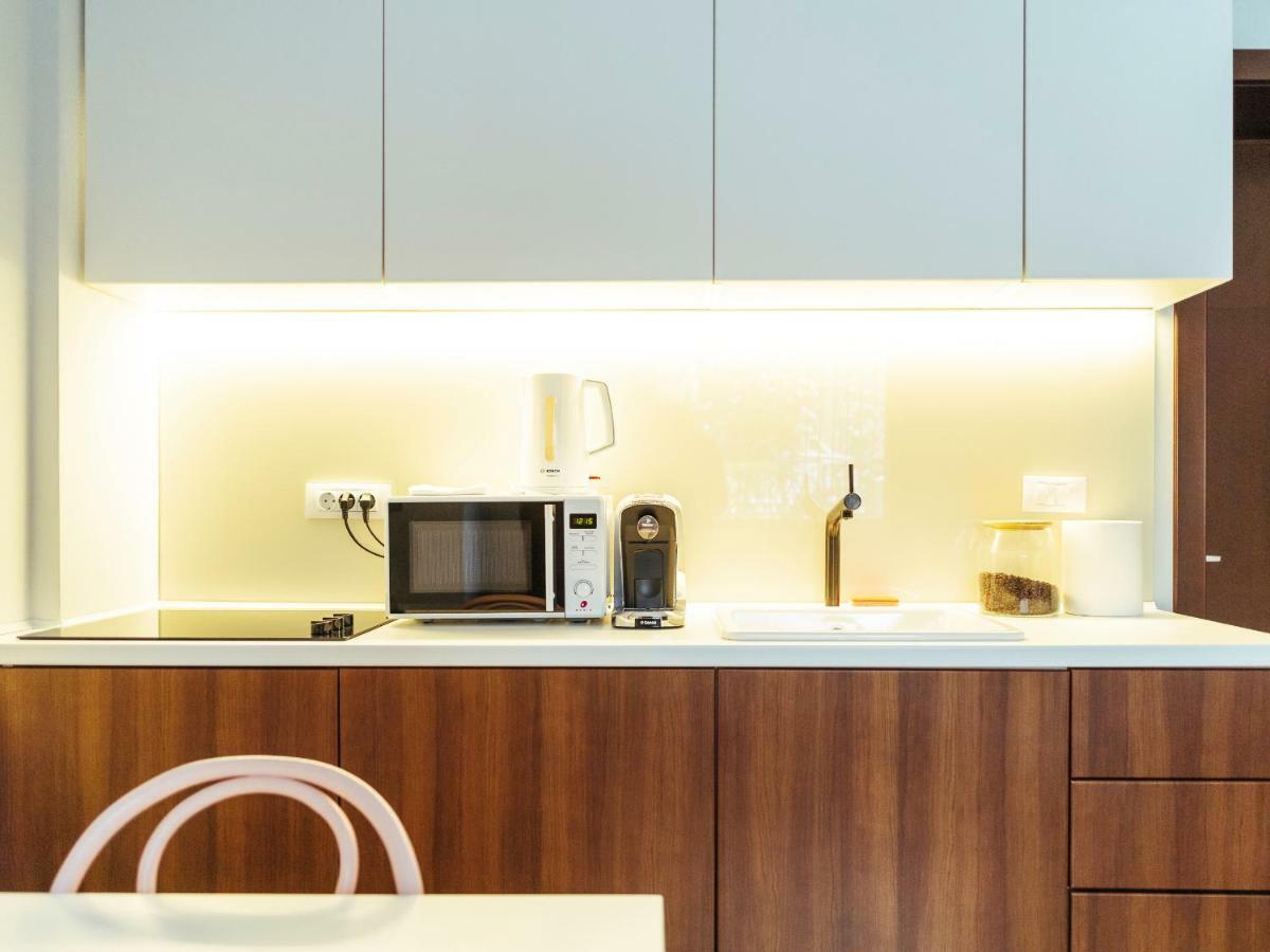 Boutique Luxury Flats - La Maison Du Petit Paris بوخارست المظهر الخارجي الصورة