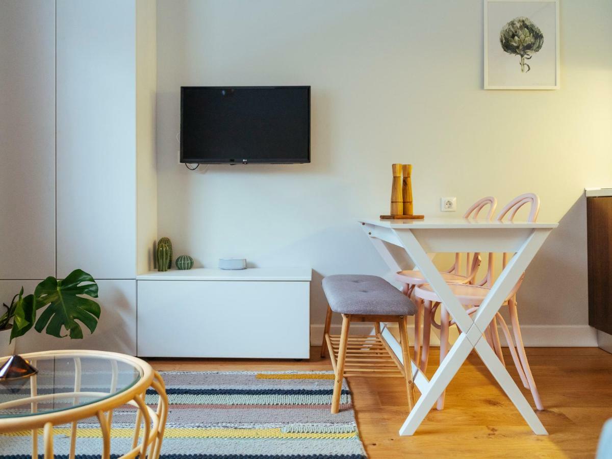 Boutique Luxury Flats - La Maison Du Petit Paris بوخارست المظهر الخارجي الصورة
