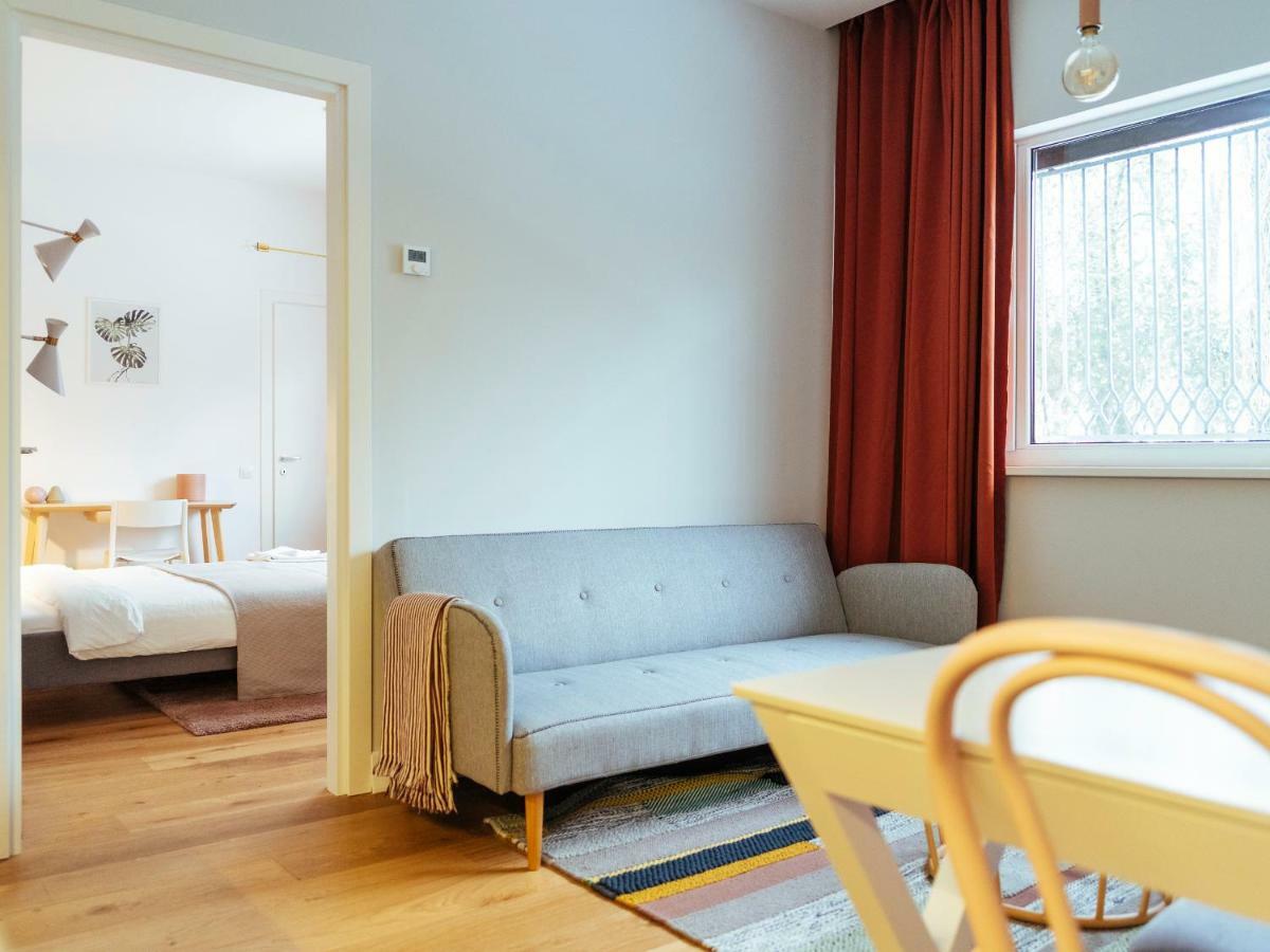 Boutique Luxury Flats - La Maison Du Petit Paris بوخارست المظهر الخارجي الصورة