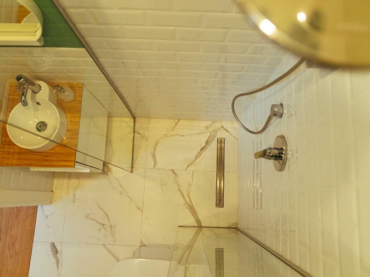 Boutique Luxury Flats - La Maison Du Petit Paris بوخارست المظهر الخارجي الصورة