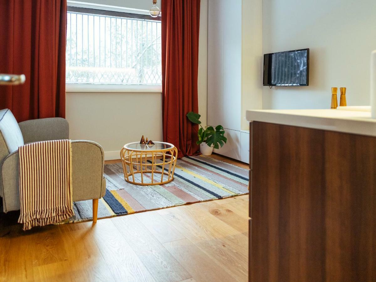 Boutique Luxury Flats - La Maison Du Petit Paris بوخارست المظهر الخارجي الصورة